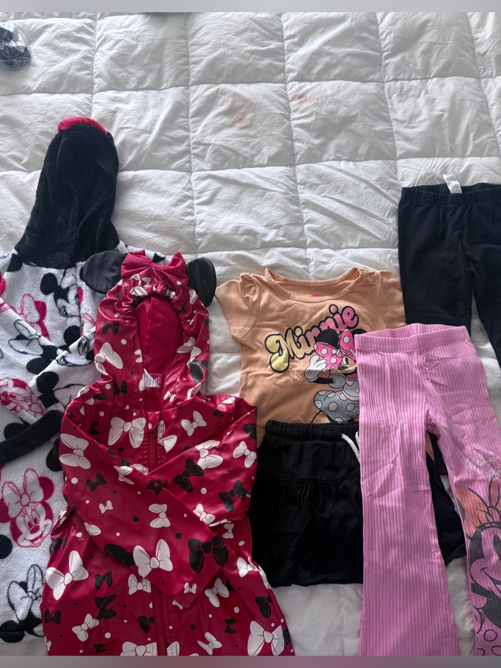 6-Piece Disney Minnie Mouse Toddler Girls Size 4T Playwear & Outerwear Bundle